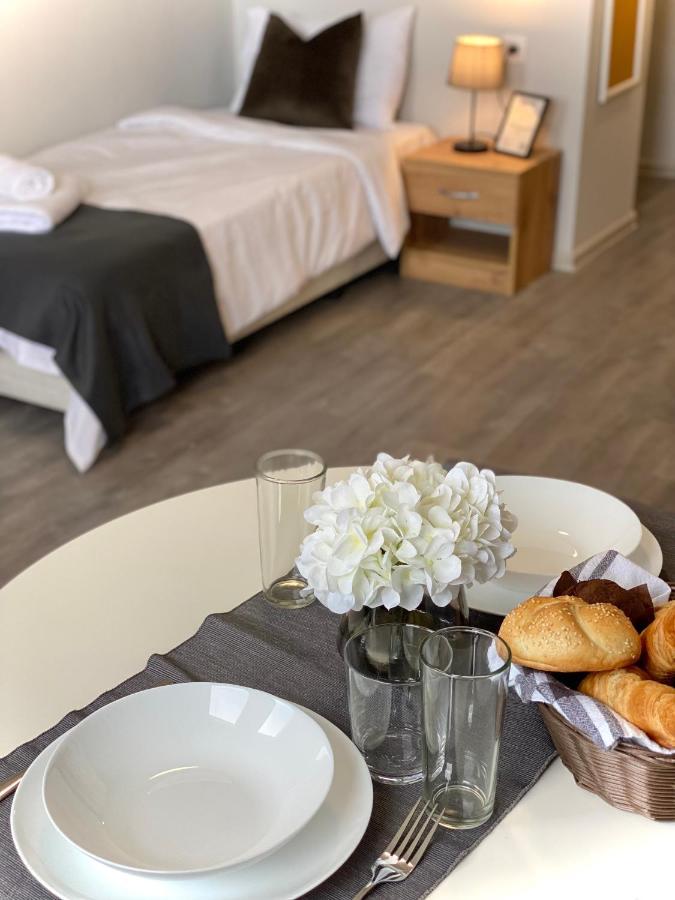 Hello Studios Budget Stays Free Parking & Wifi Stara Zagora Exterior foto