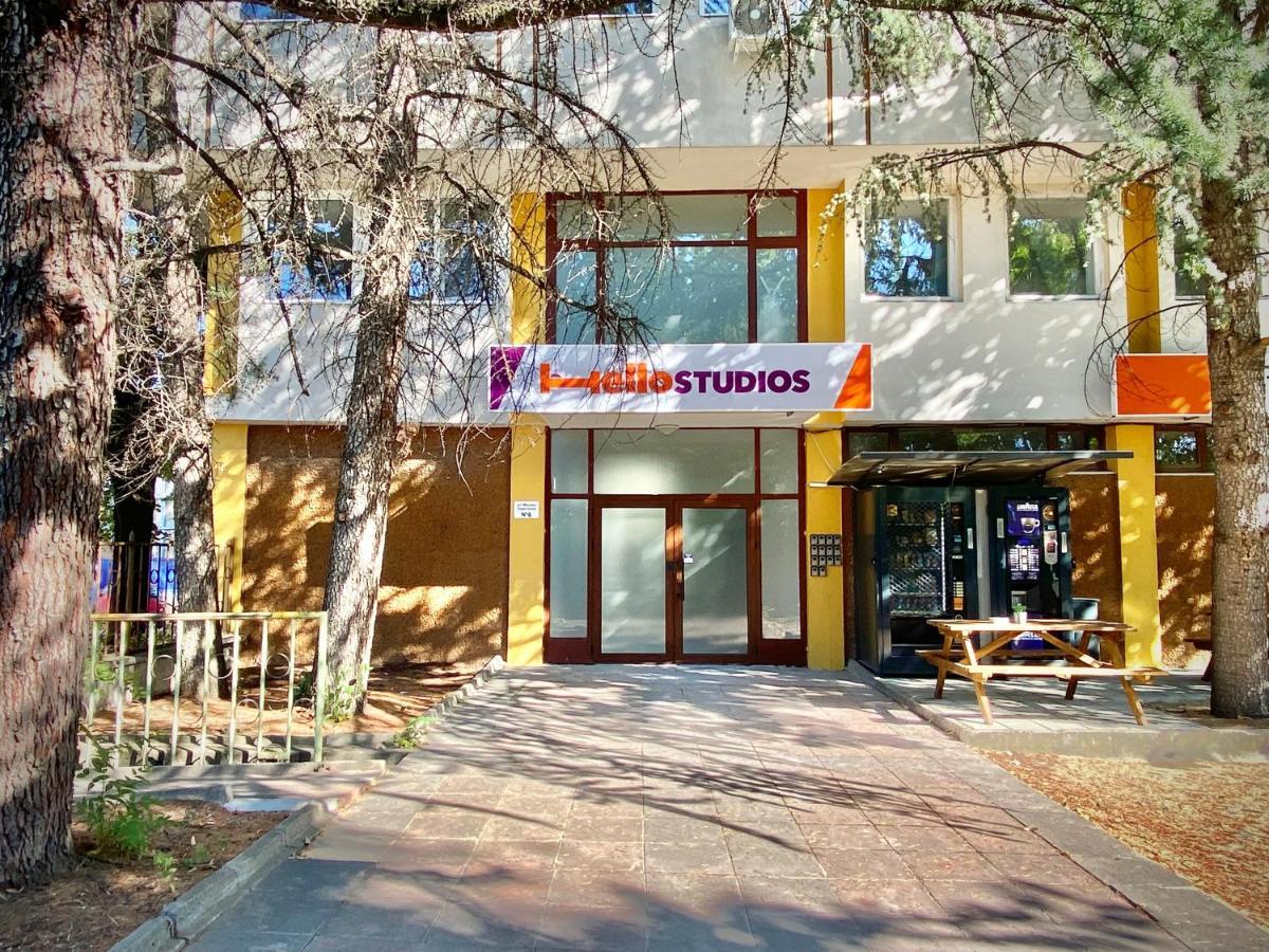 Hello Studios Budget Stays Free Parking & Wifi Stara Zagora Exterior foto