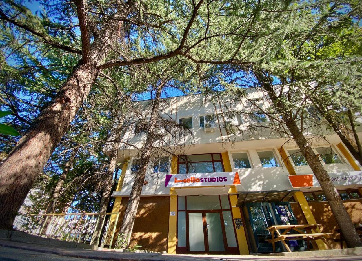 Hello Studios Budget Stays Free Parking & Wifi Stara Zagora Exterior foto