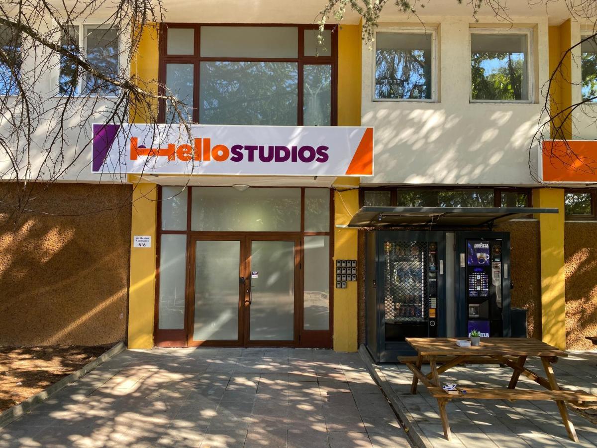 Hello Studios Budget Stays Free Parking & Wifi Stara Zagora Exterior foto