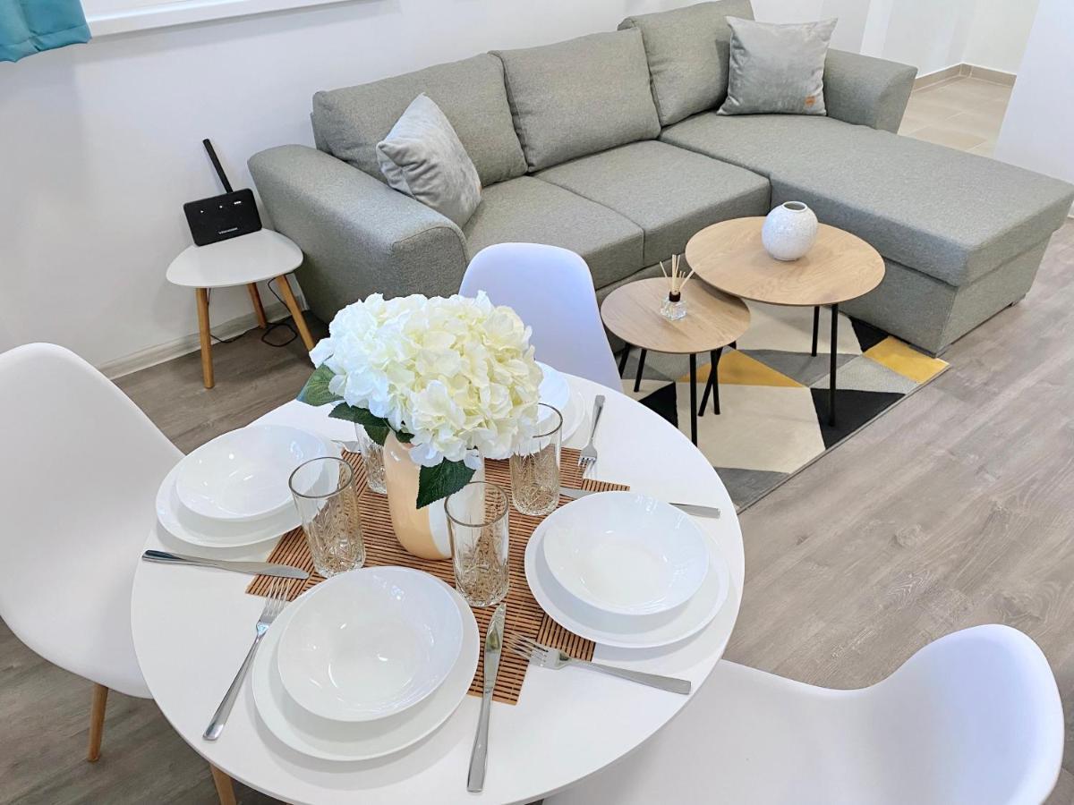 Hello Studios Budget Stays Free Parking & Wifi Stara Zagora Exterior foto